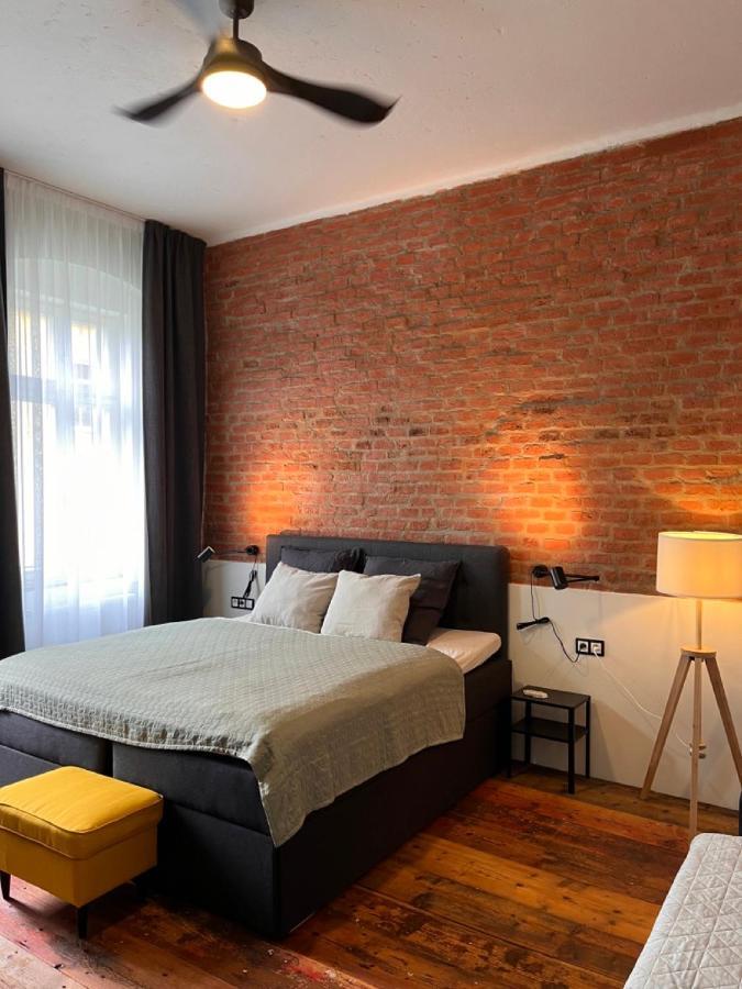 Four Rooms Carlsbad Authentic Карлові Вари Екстер'єр фото