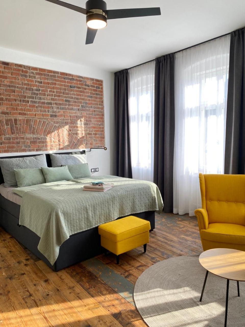 Four Rooms Carlsbad Authentic Карлові Вари Екстер'єр фото